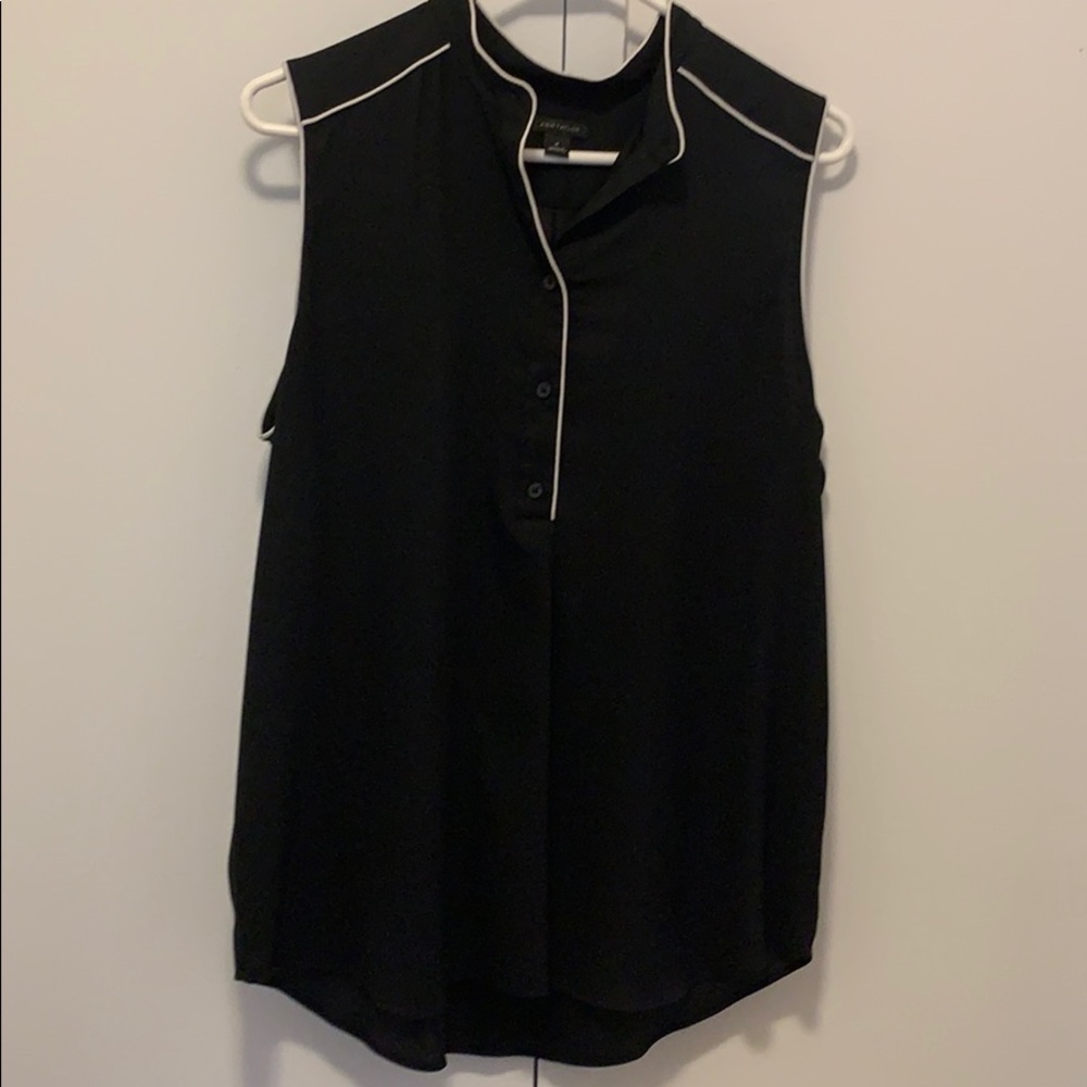 Sleeveless top